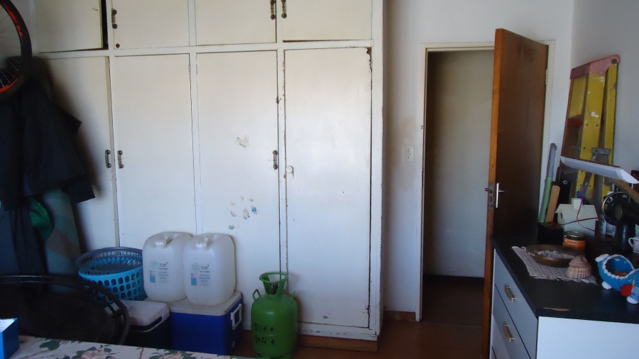 4 Bedroom Property for Sale in Pineview Western Cape